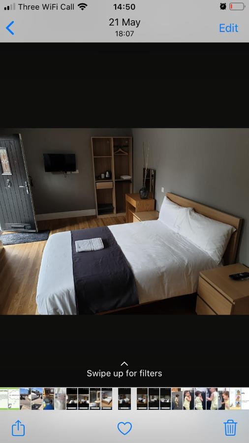 The Mawney Hotel Romford Eksteriør bilde