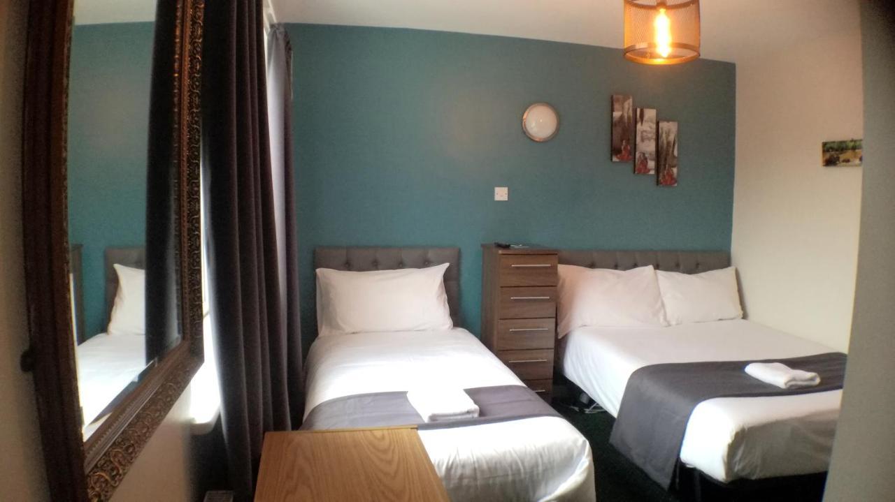 The Mawney Hotel Romford Eksteriør bilde